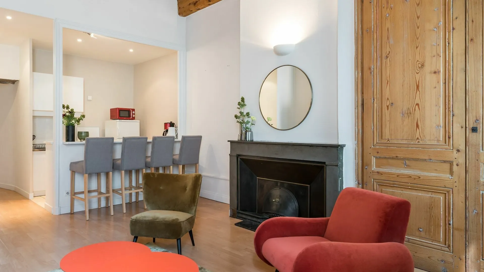 Honore - Hotel Pour Nomades Reveurs - Palais Grillet Lyon 0*,  France
